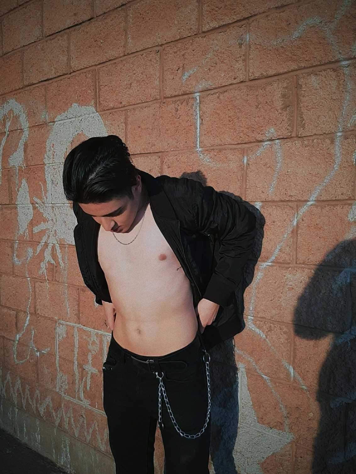 🤍 𝕁𝕌ℕ𝕆 𝕋𝕎𝕀ℕ𝕂 🤍