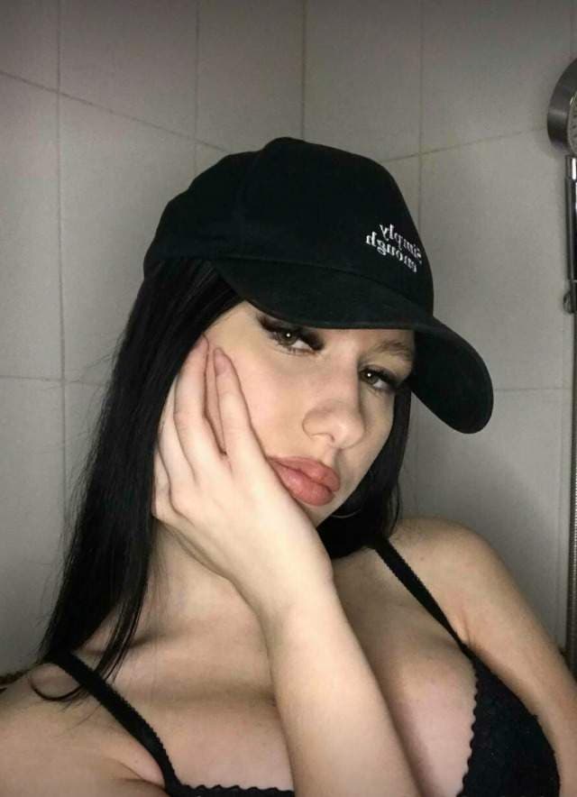 💋🍑Skinny cute Sheina 🍑💋