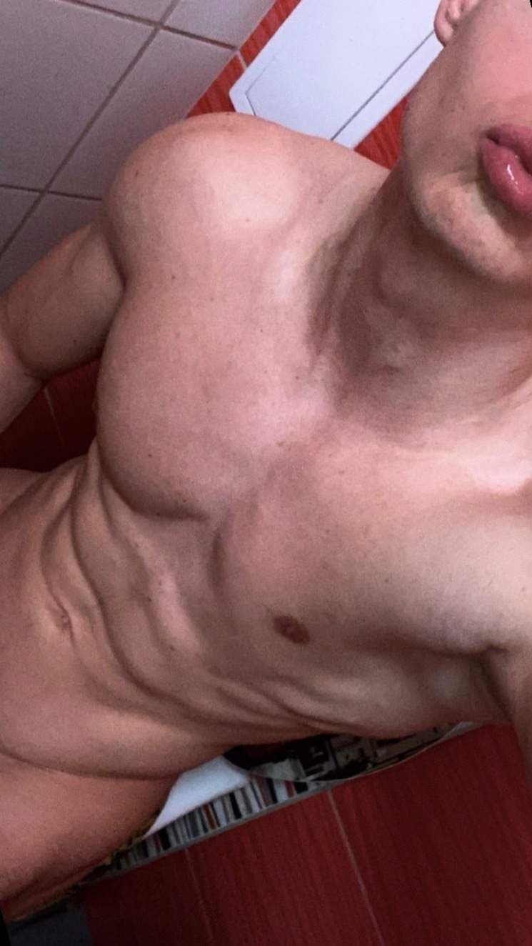 Ethan Maxim