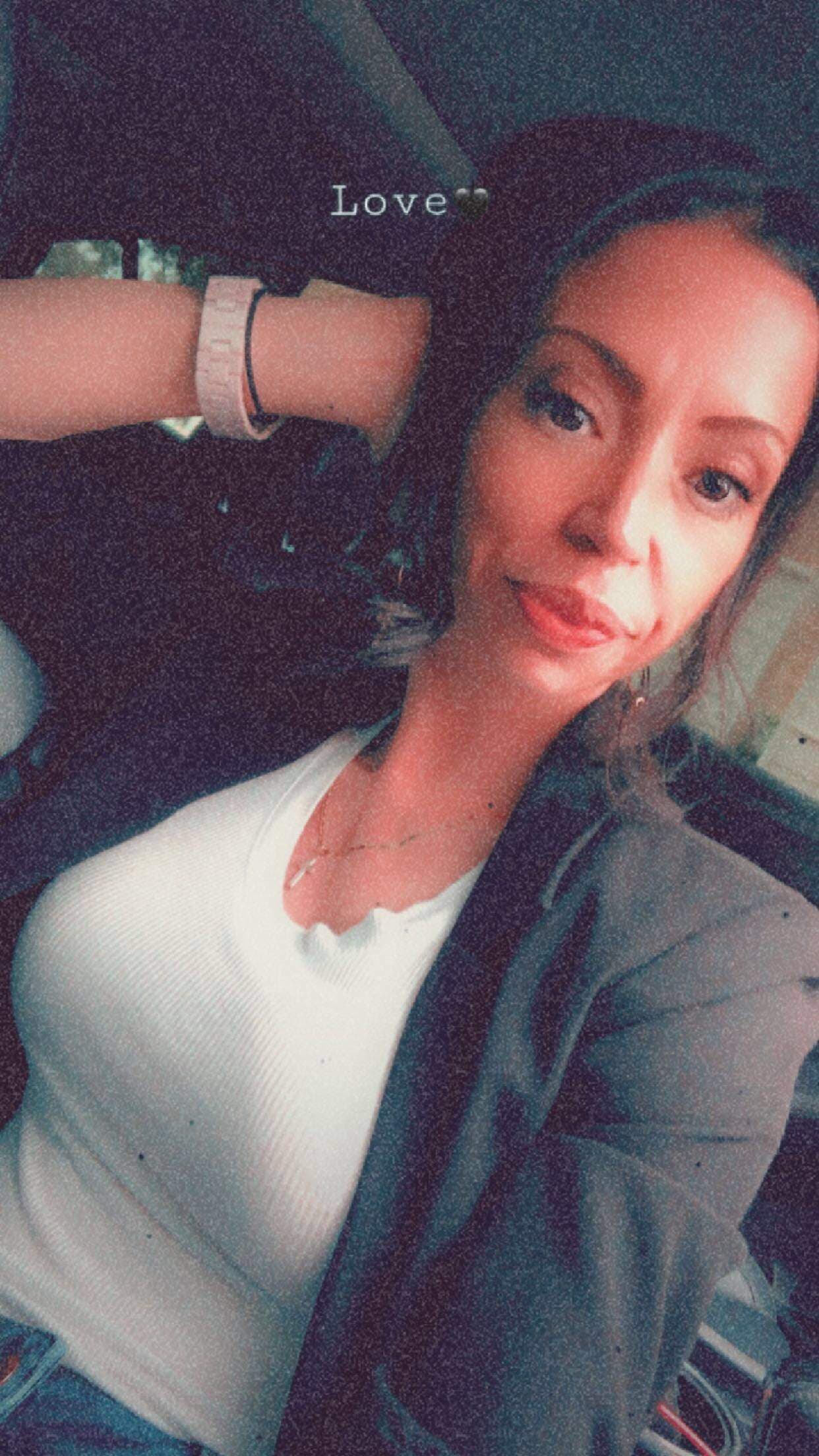 Your insurance girl 😇