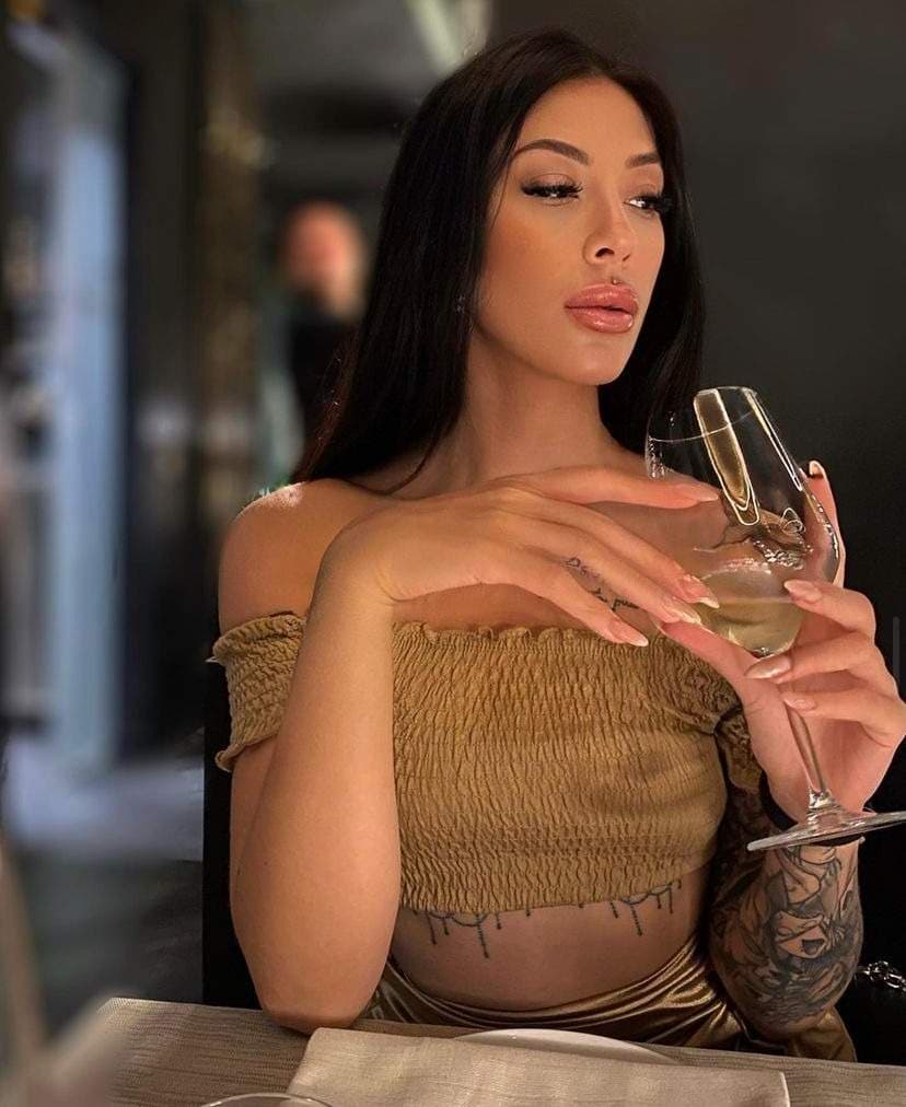 Jolie La Vera