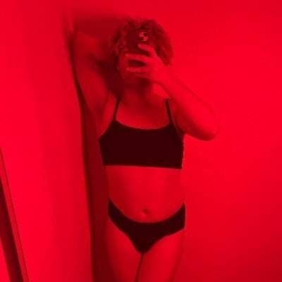 hot e-grrrl 🔞💄🦄