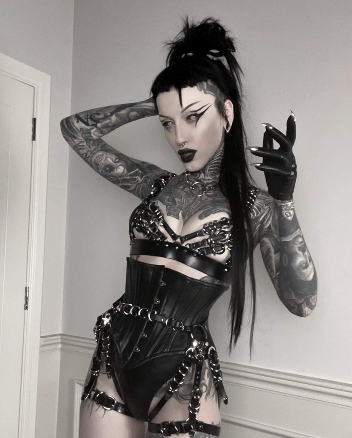 Erotik Funeral