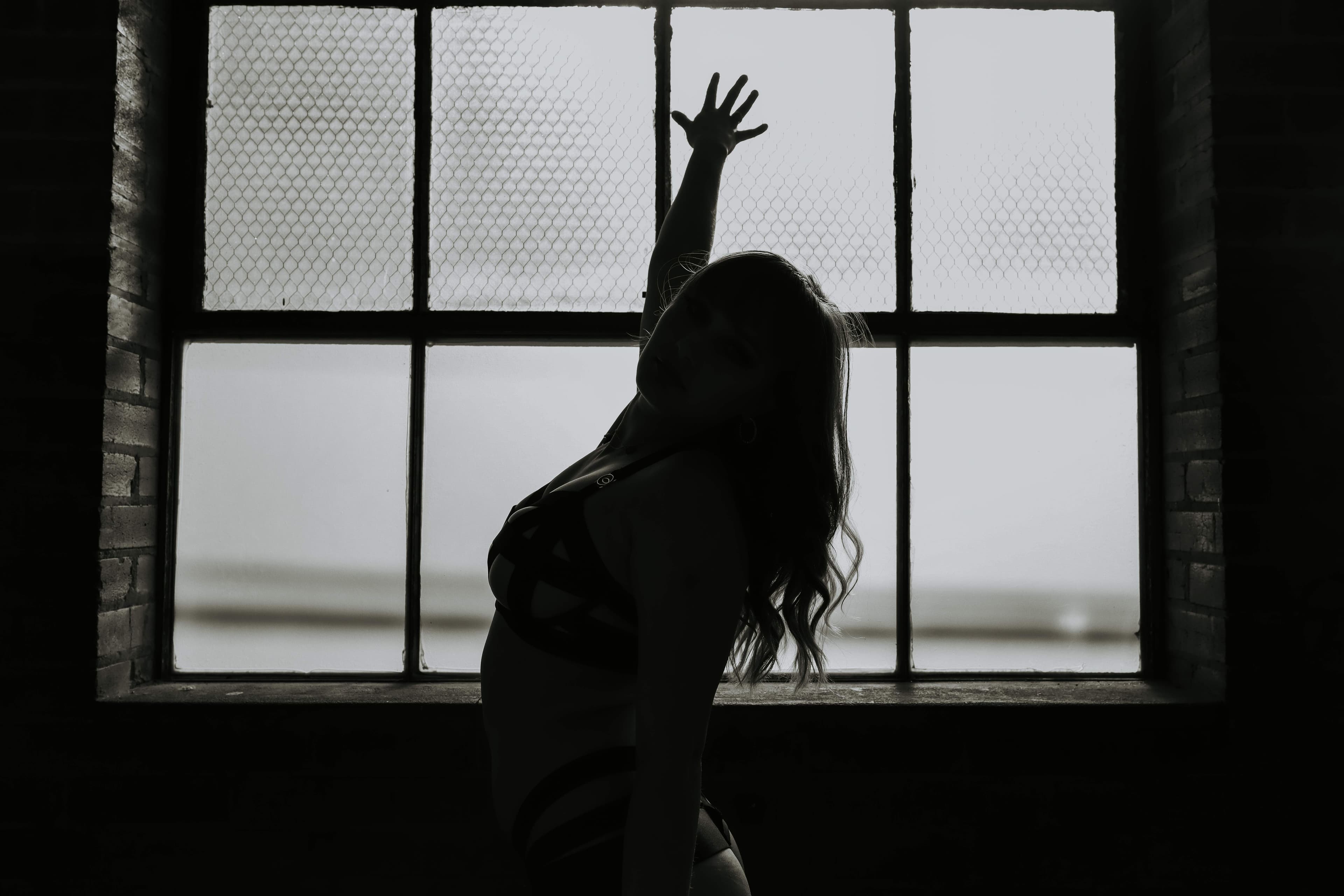 Beth B