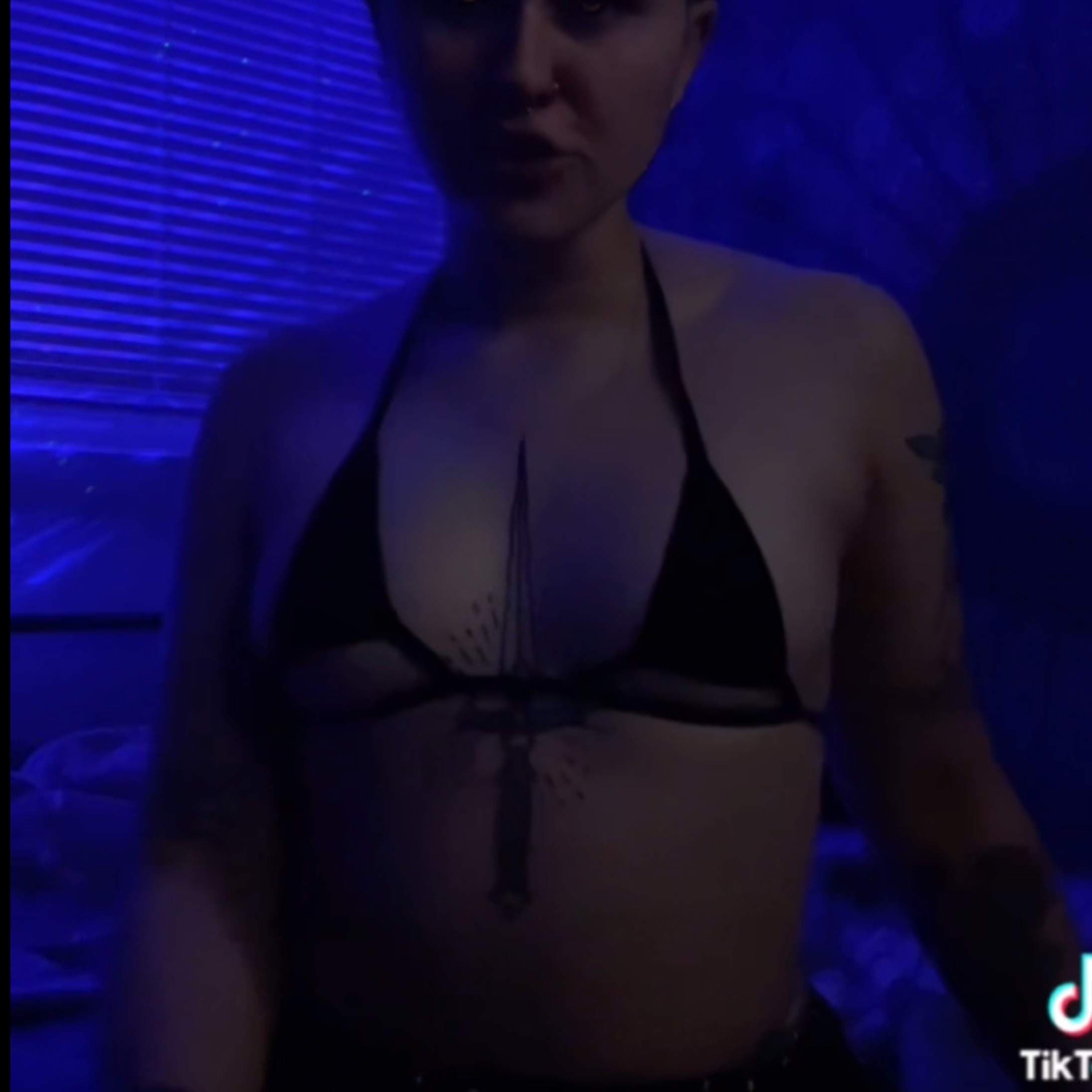 🖤 Victoria Dagger 🖤