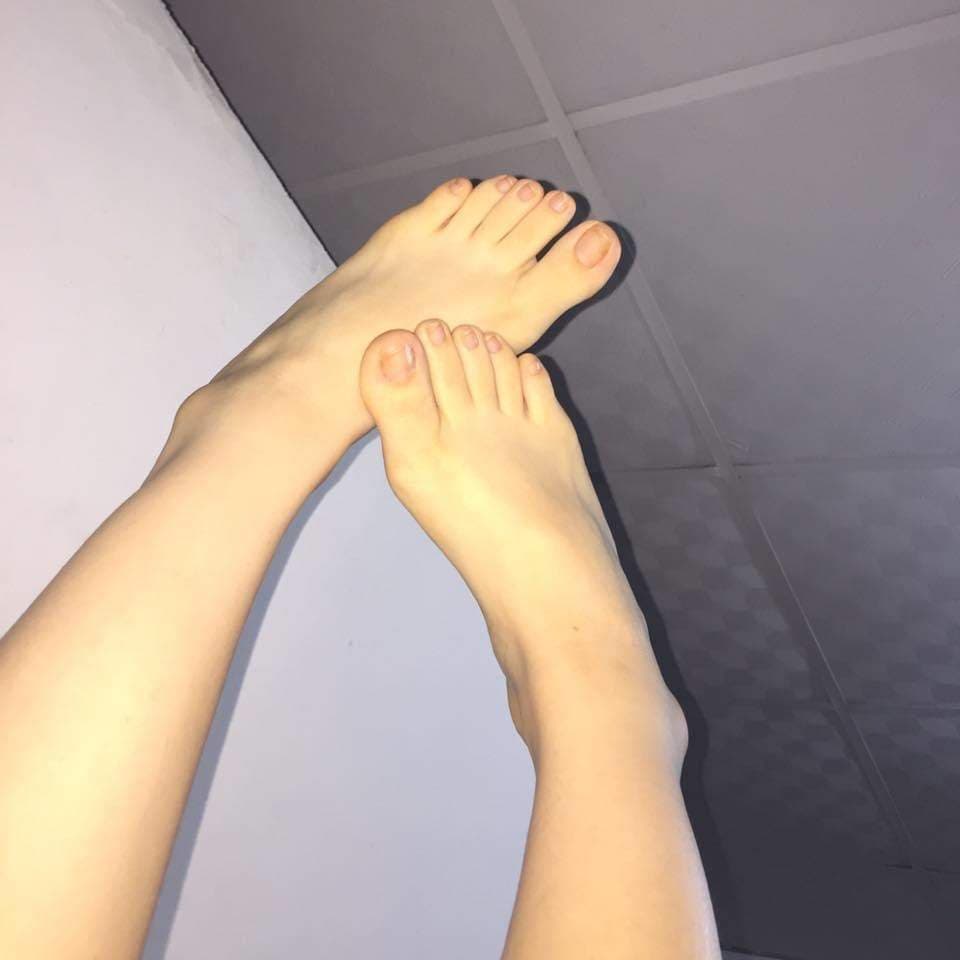 Pies blanquitos 🙈