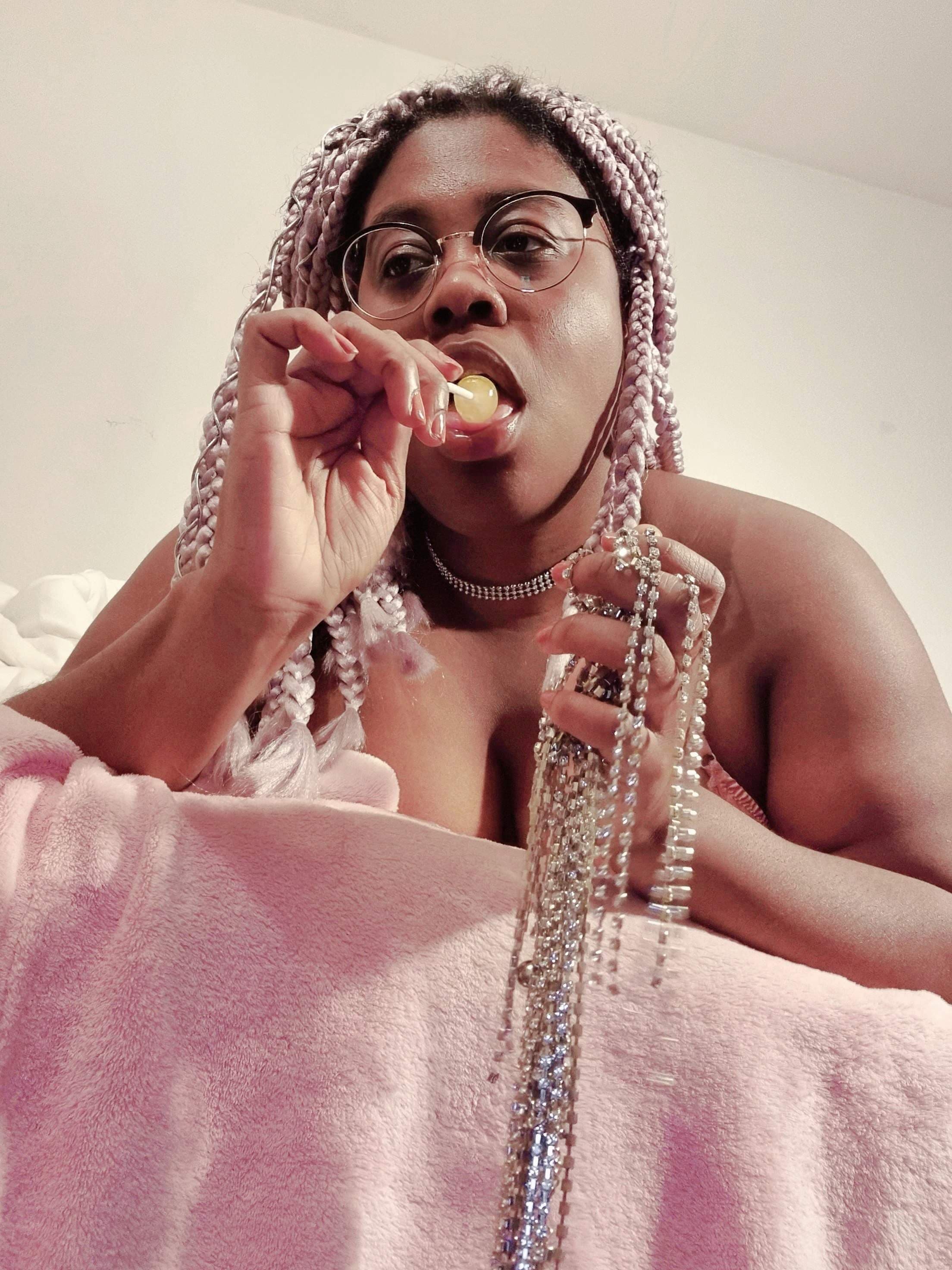 💦𝐒𝐪𝐮𝐢𝐫𝐭𝐢𝐧𝐠 𝐒𝐰𝐞𝐞𝐭𝐡𝐞𝐚𝐫𝐭🧁