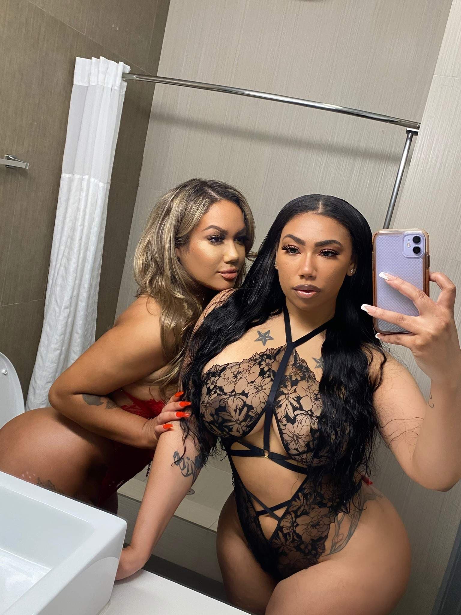 Victoria & Nicole