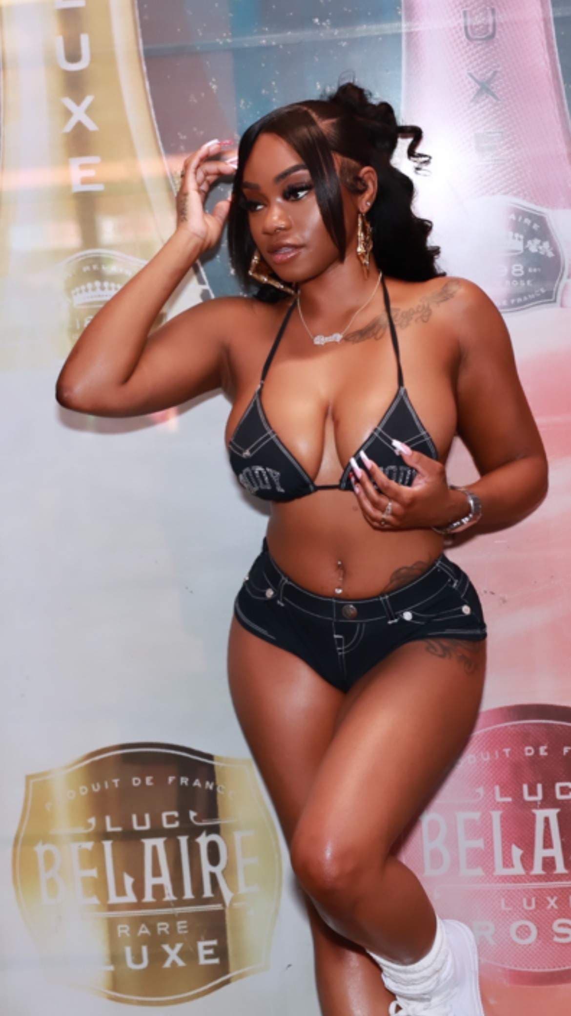 PRETTYYNGTHNG
