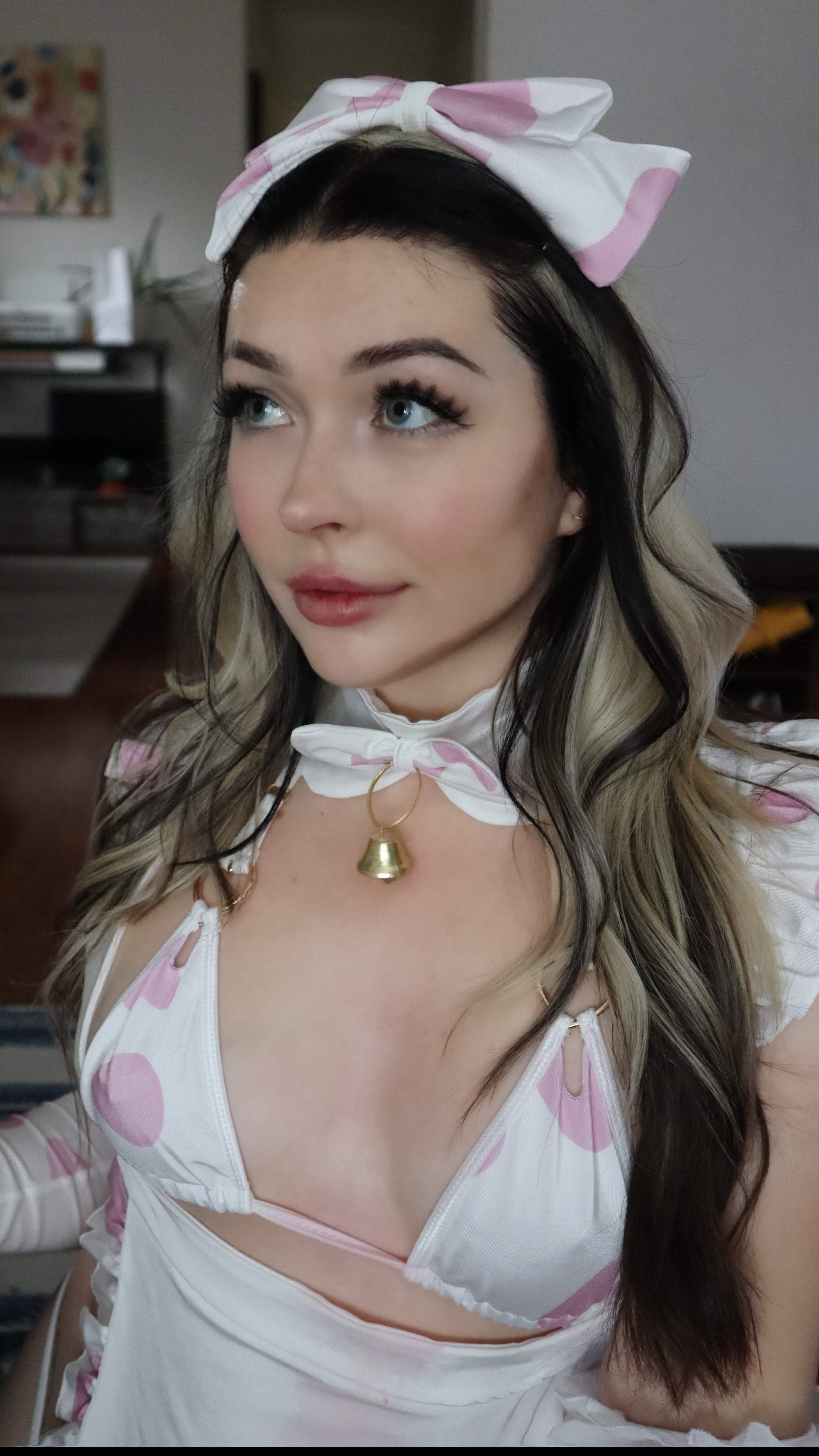 Ava 😉