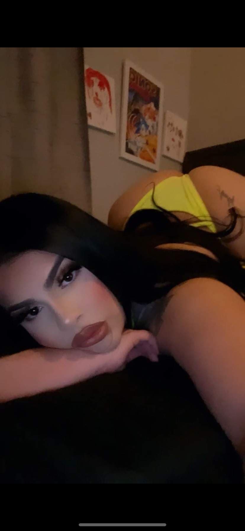 @therealebonycalles