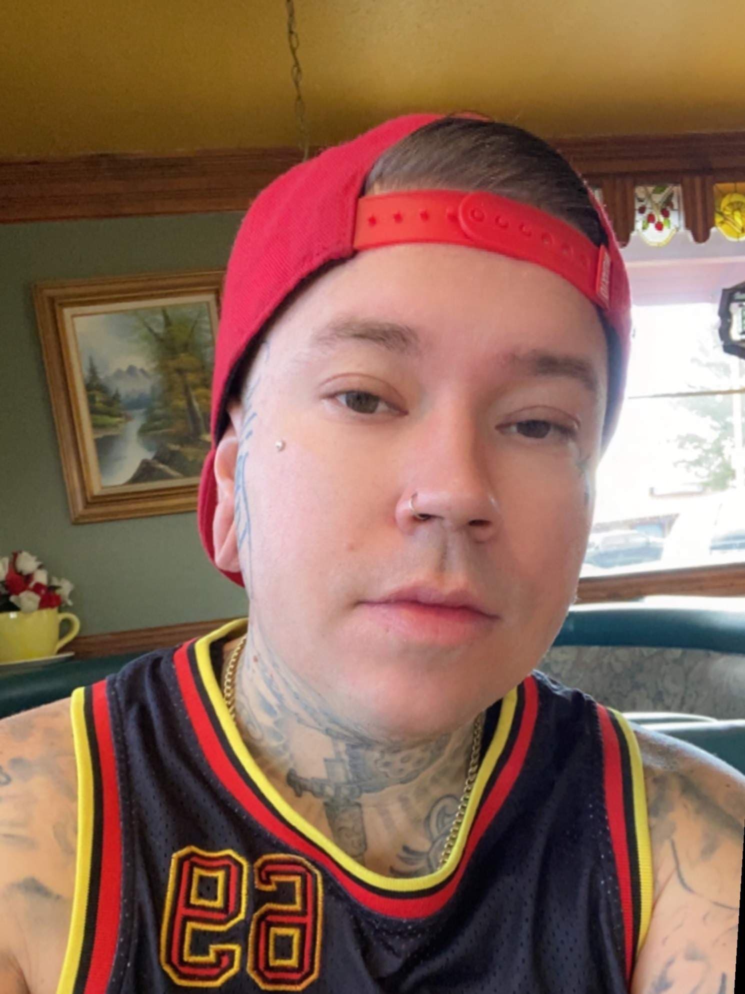 TripodTravis