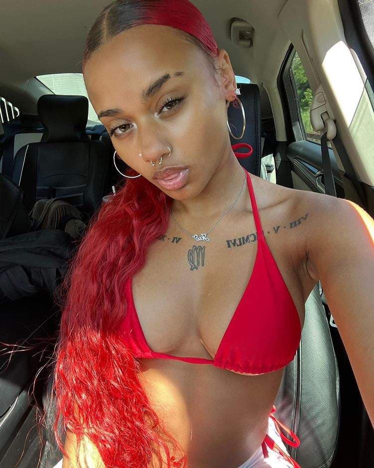 <3
