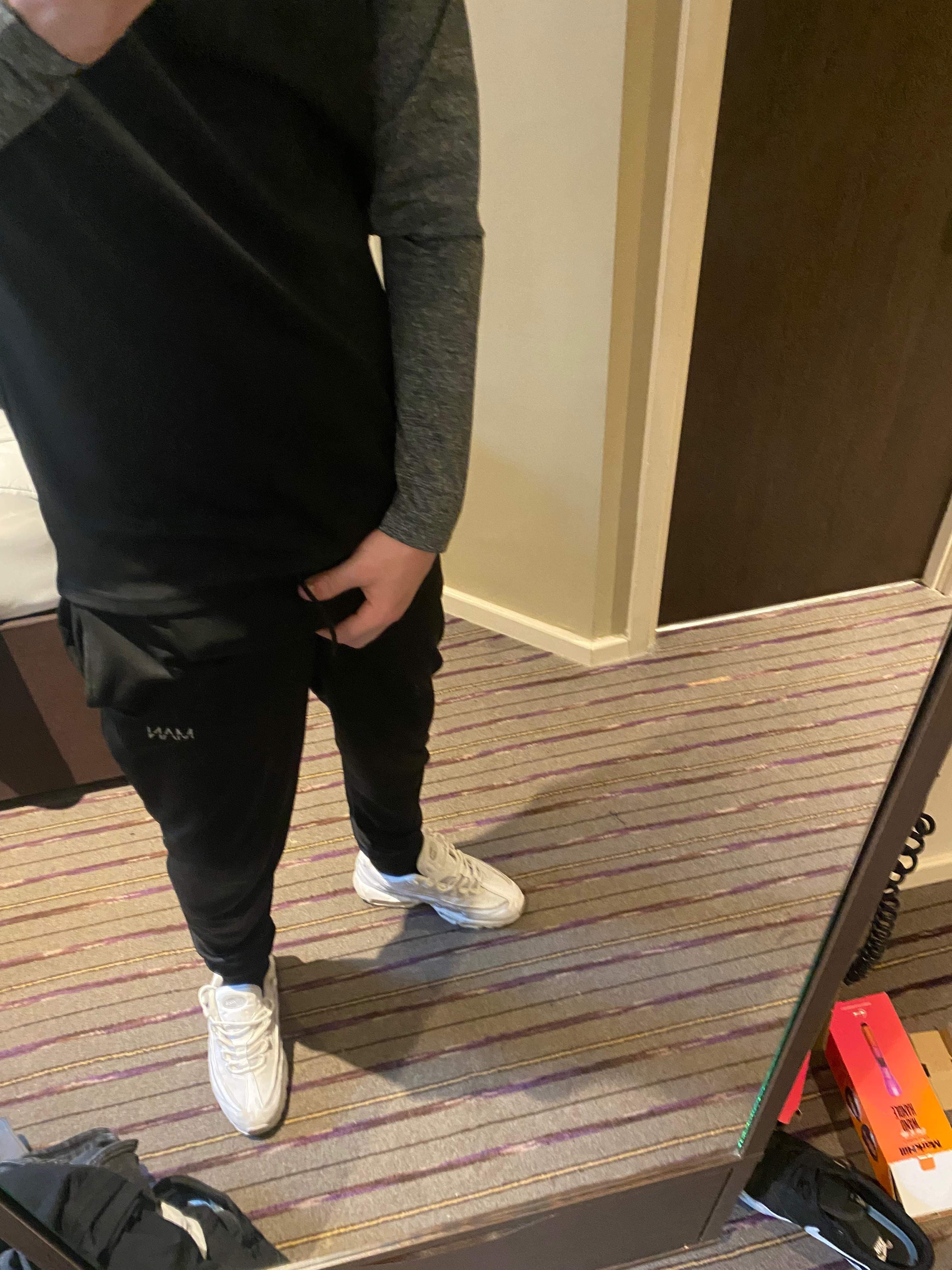 Discreet guy