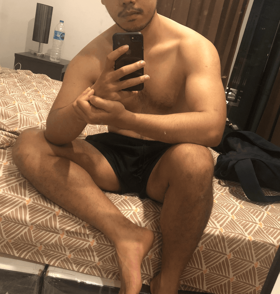 𝗔𝘀𝗶𝗮𝗻 𝗰𝗼𝗹𝗹𝗲𝗴𝗲 𝘀𝘁𝘂𝗱 💪💦