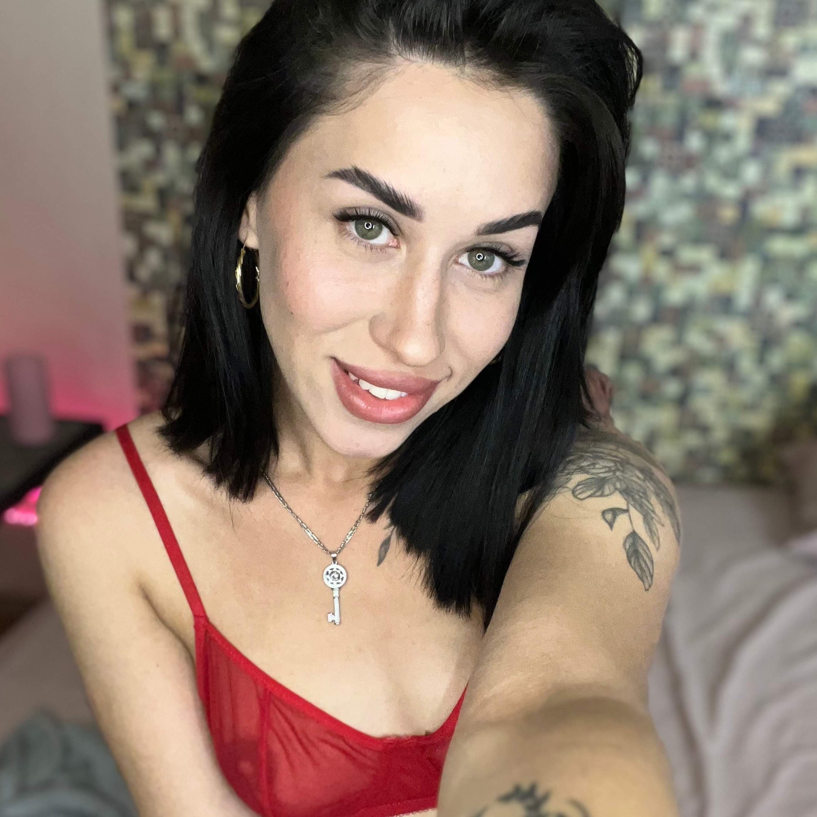 Mona, the girl next door 🤭🔥