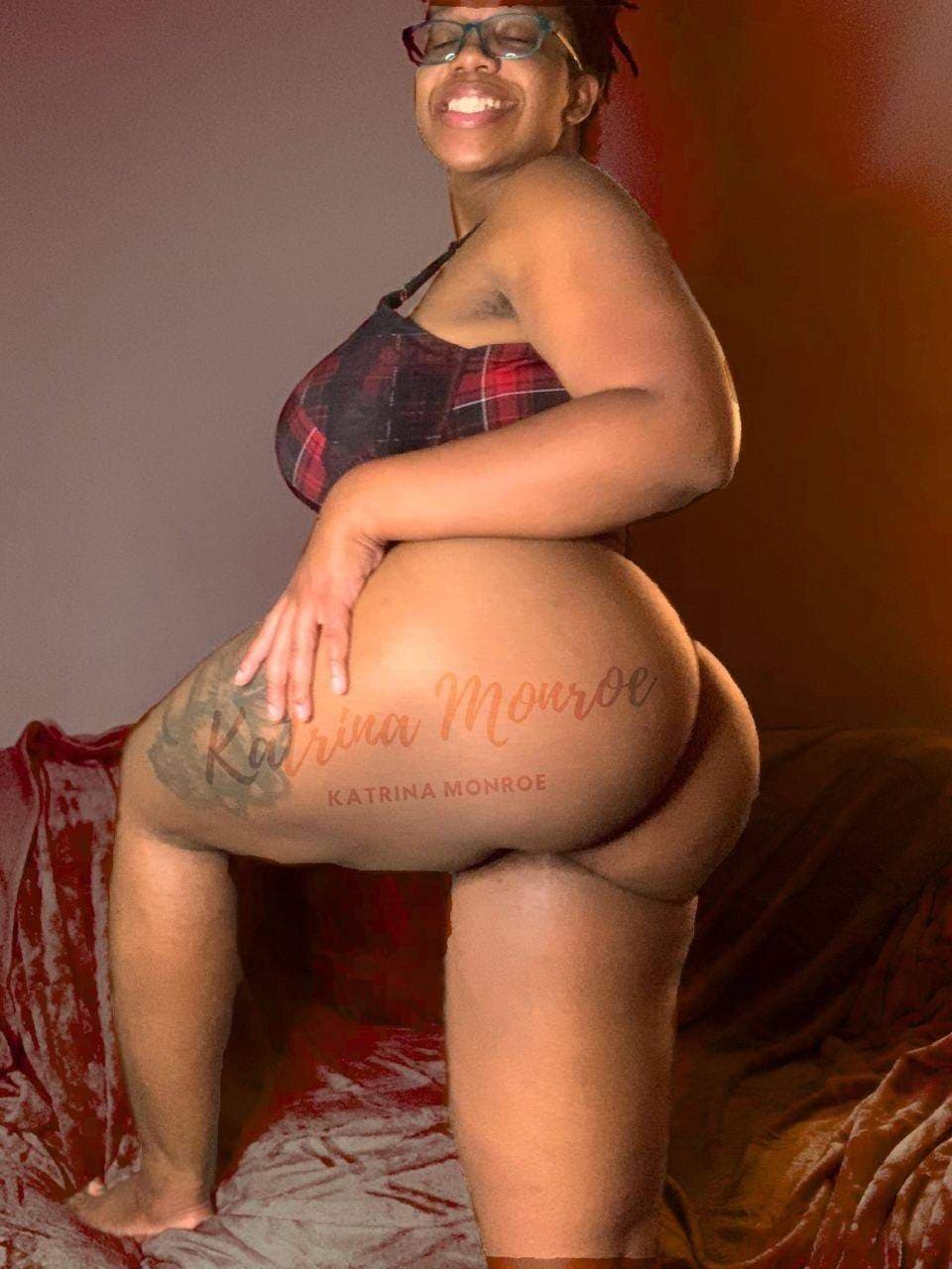 🌟 𝐹𝑜𝓇𝓂𝑒𝓇𝓁𝓎 𝓀𝓃𝑜𝓌𝓃 𝒶𝓈 𝒦𝒶𝓉𝓇𝒾𝓃𝒶𝑀𝑜𝓃𝓇𝑜𝑒  💦💦