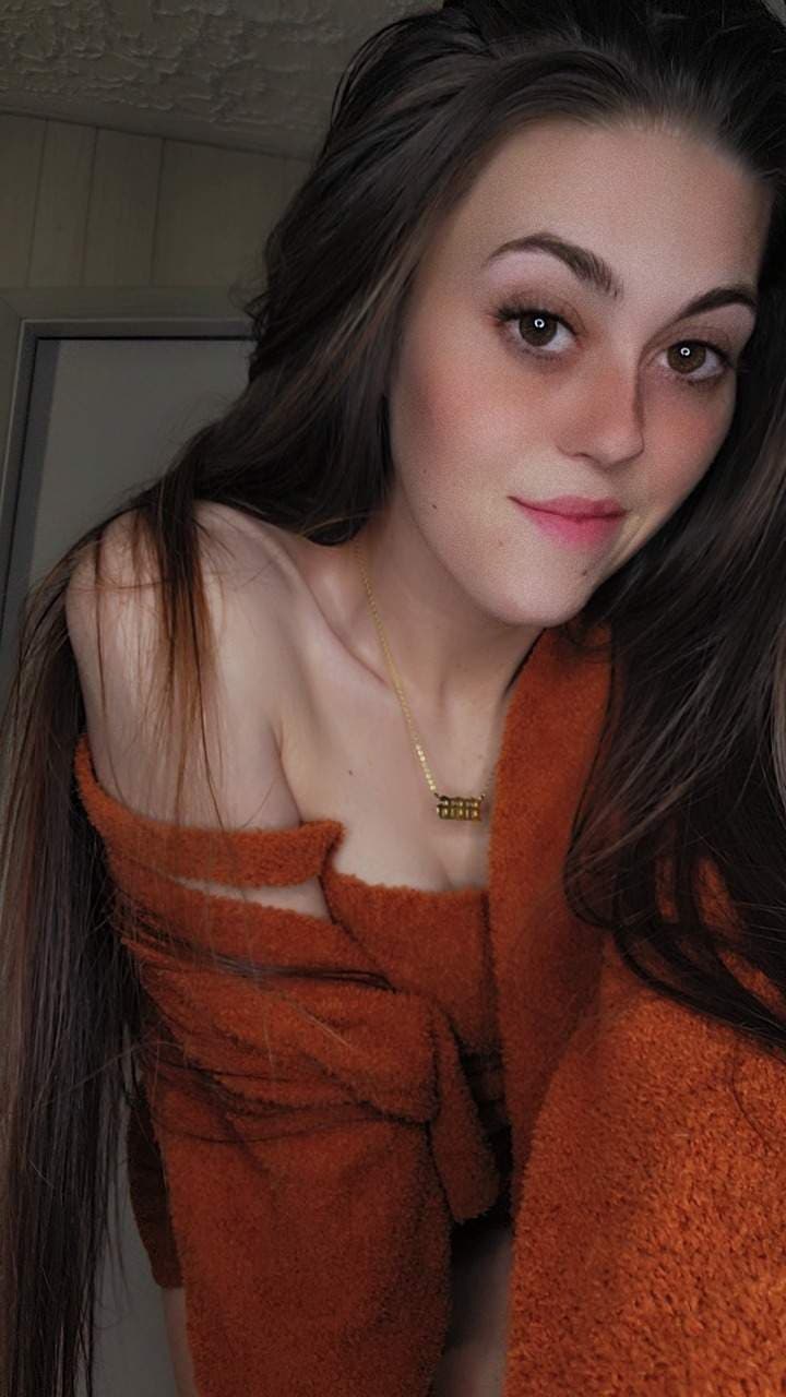 Violet Rae