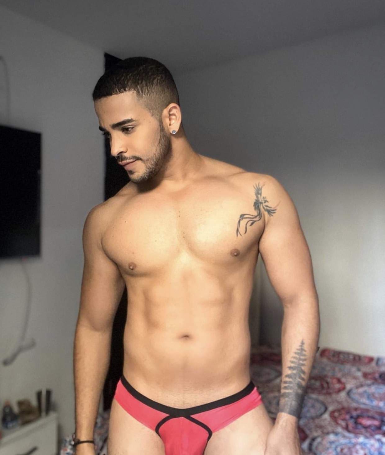 Colombian Guy🥵🥵🥵
