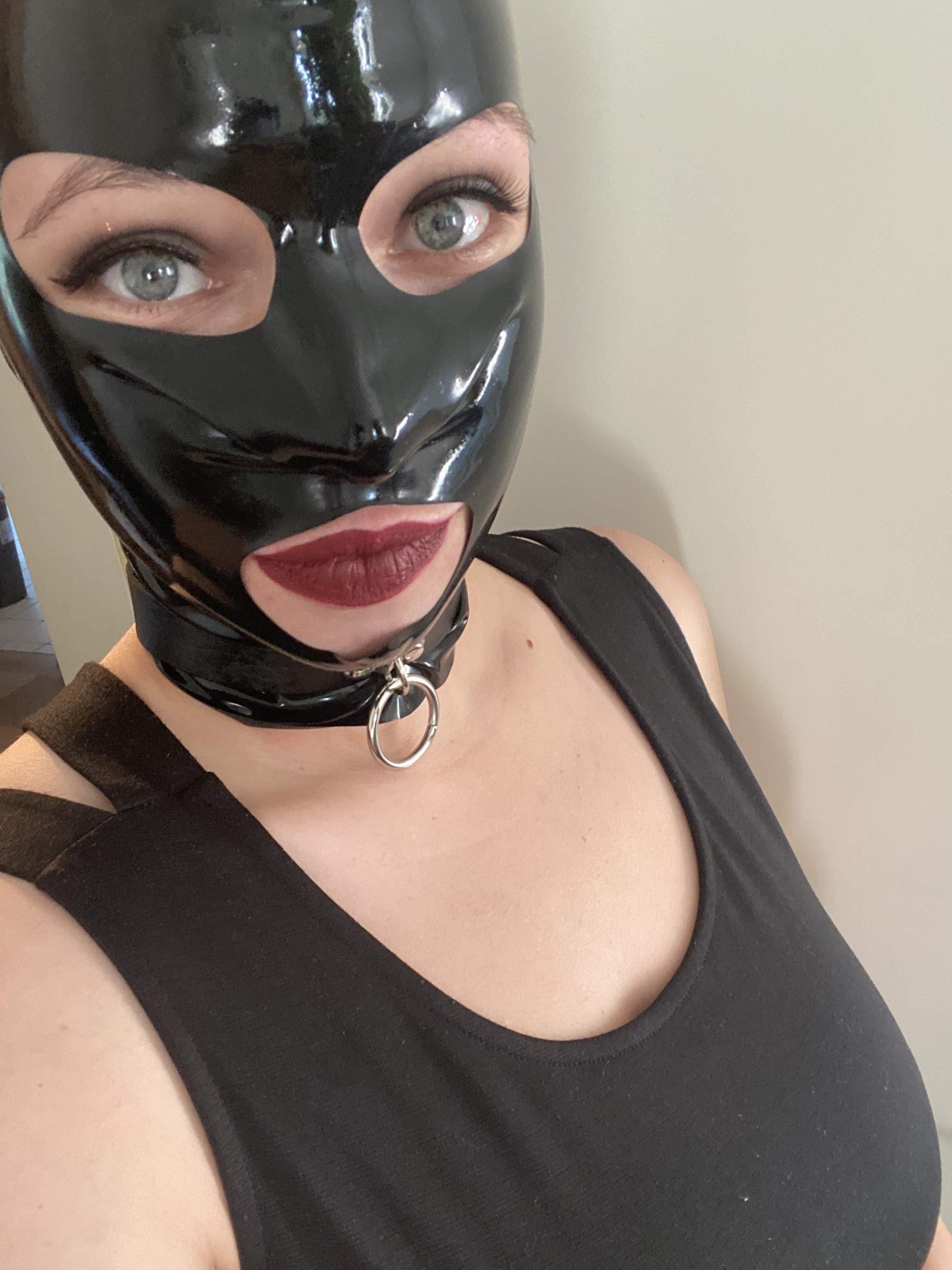 german.latex.girl♥