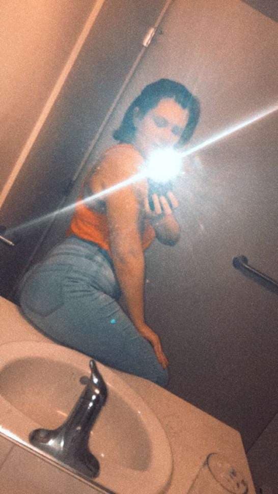 Kayla W