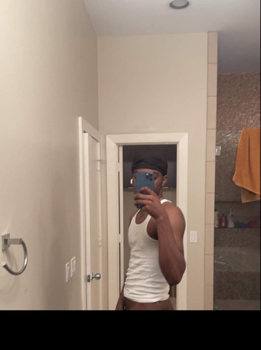 Cam