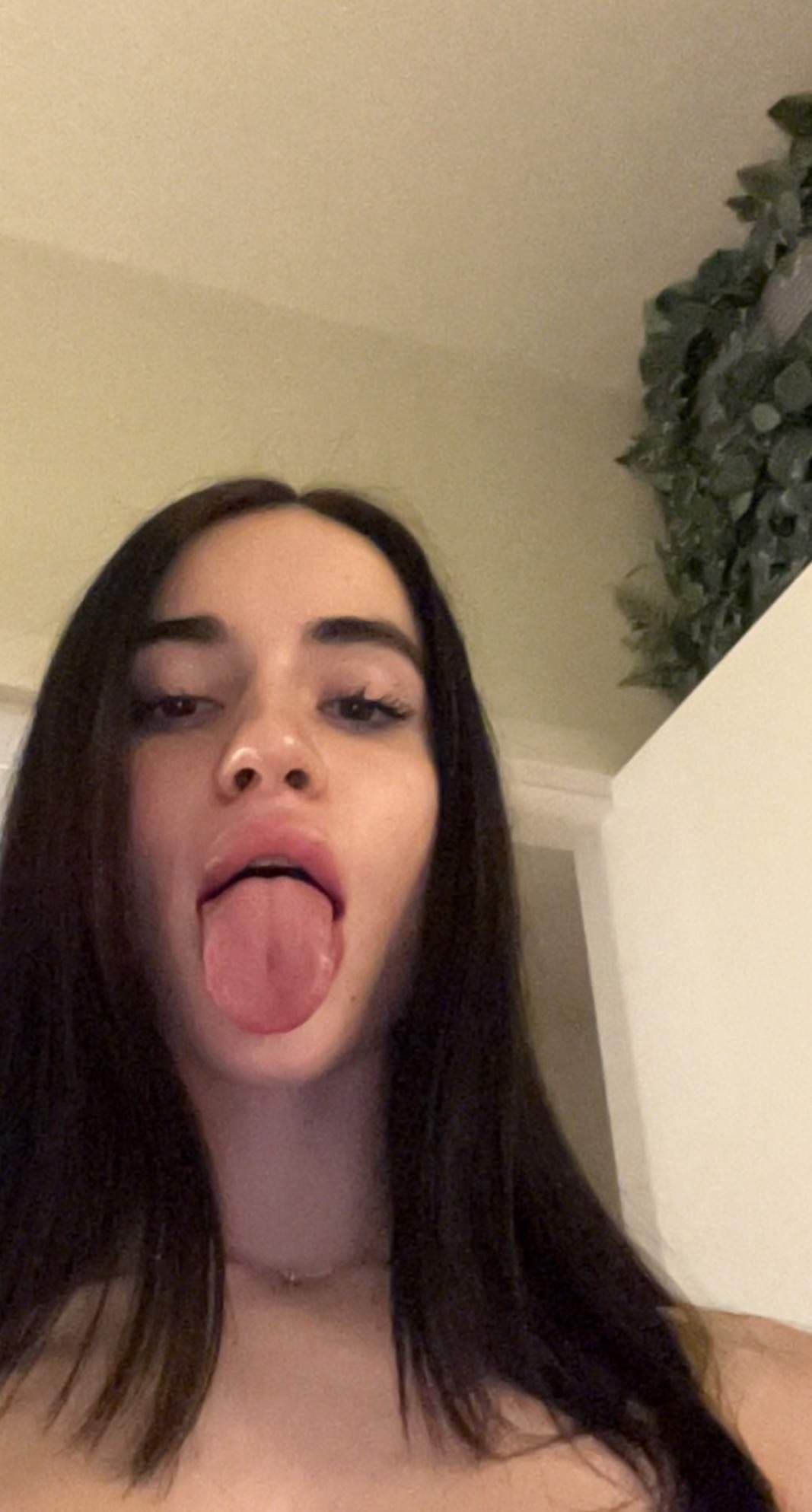 Naya Dickson