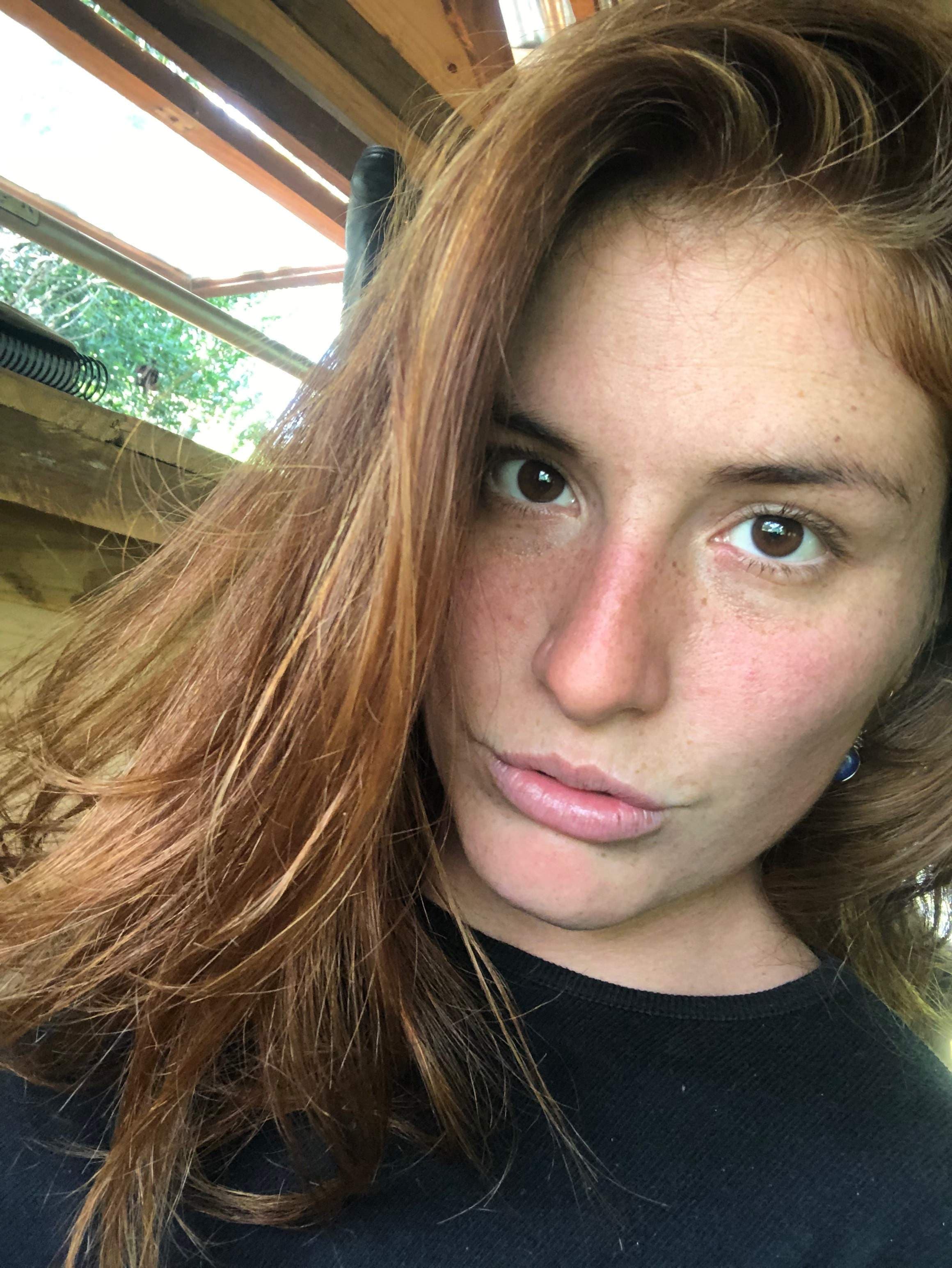 Redhead Dom