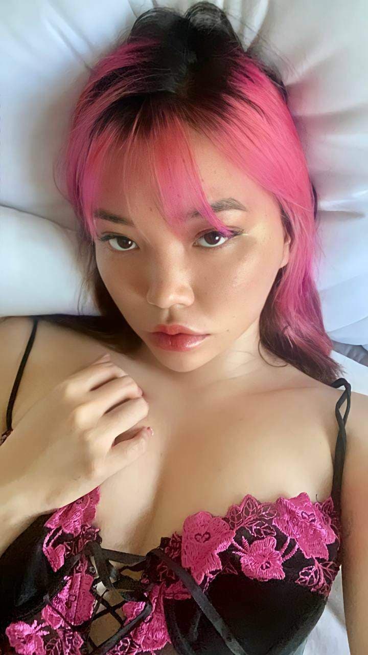 𝗛𝗢𝗥𝗡𝗬 𝐓𝐢𝐠𝐡𝐭 𝐀𝐬𝐢𝐚𝐧 🙈 💦
