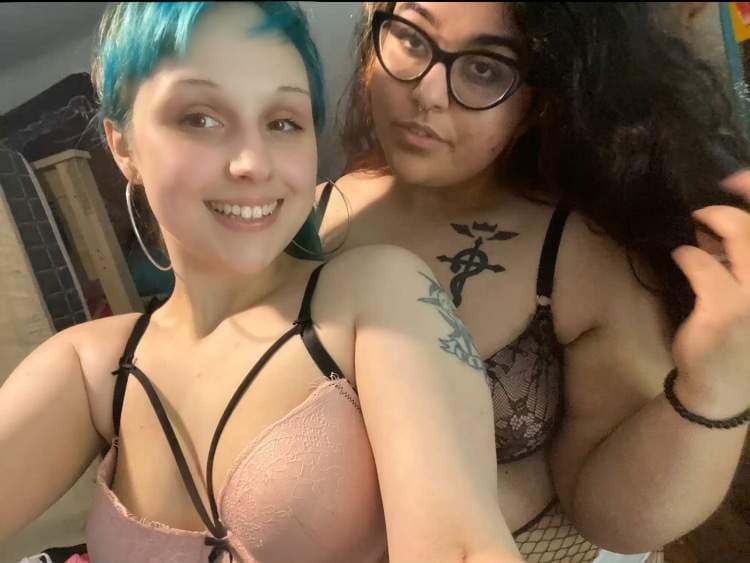 Luna & Alana 💀