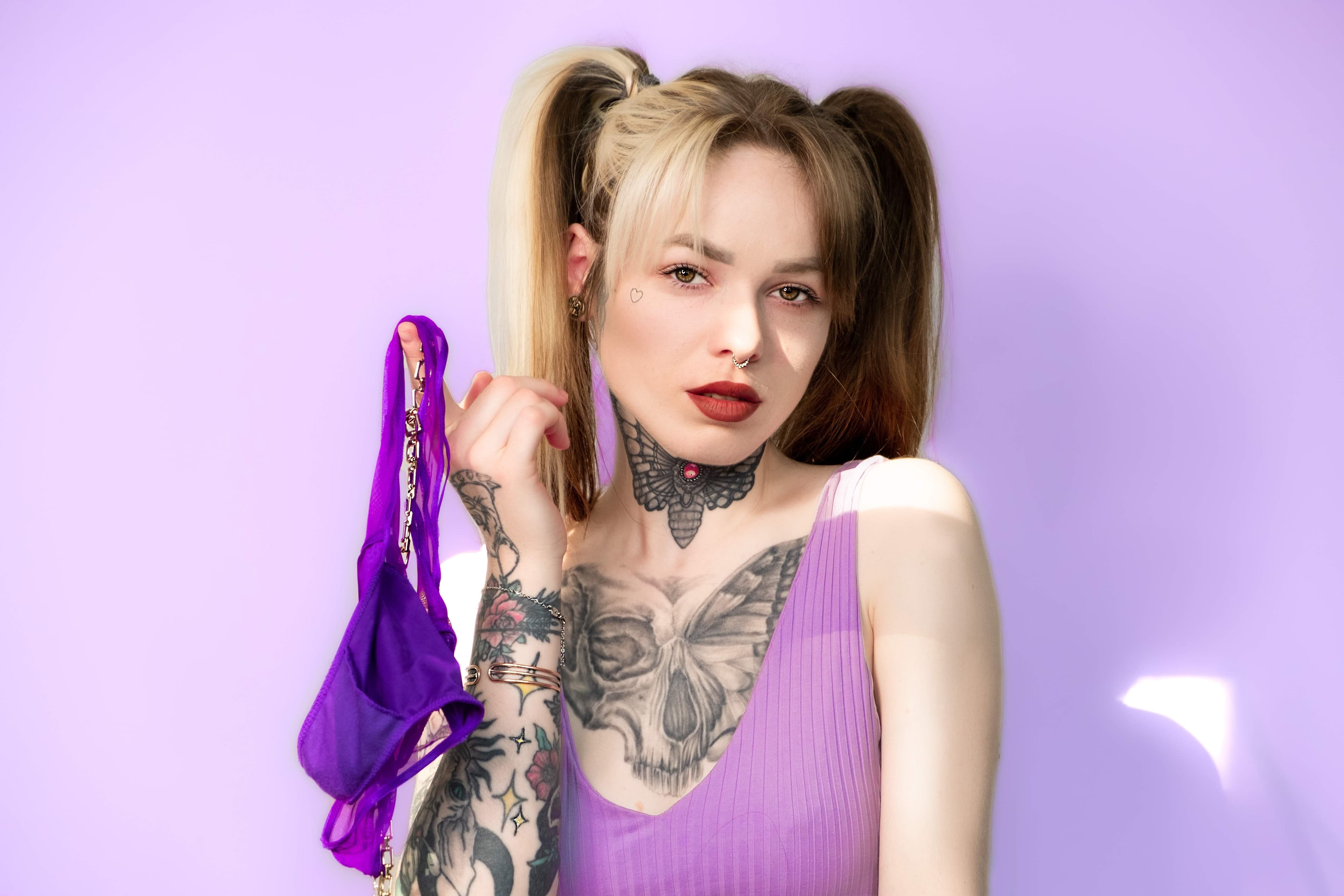 💜 𝐃𝐈𝐗 𝐀𝐃𝐀𝐌𝐒  𝐓𝐀𝐓𝐓𝐎𝐎𝐄𝐃➕𝐏𝐈𝐄𝐑𝐂𝐄𝐃 𝐃𝐑𝐄𝐀𝐌 💜