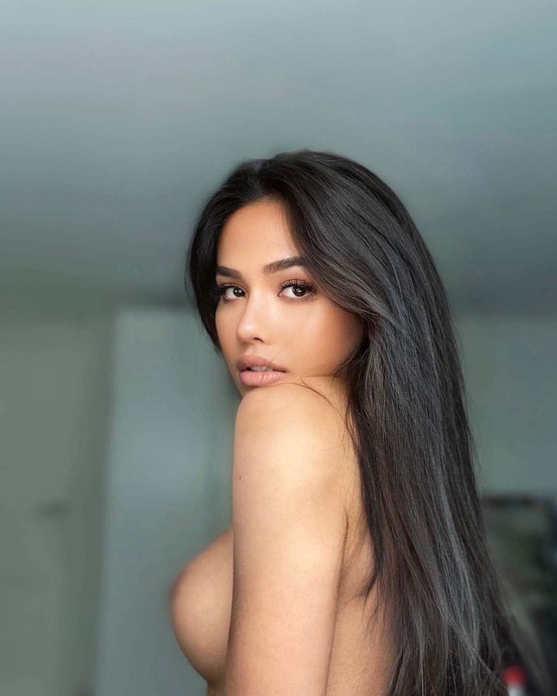 TS NATHALIA