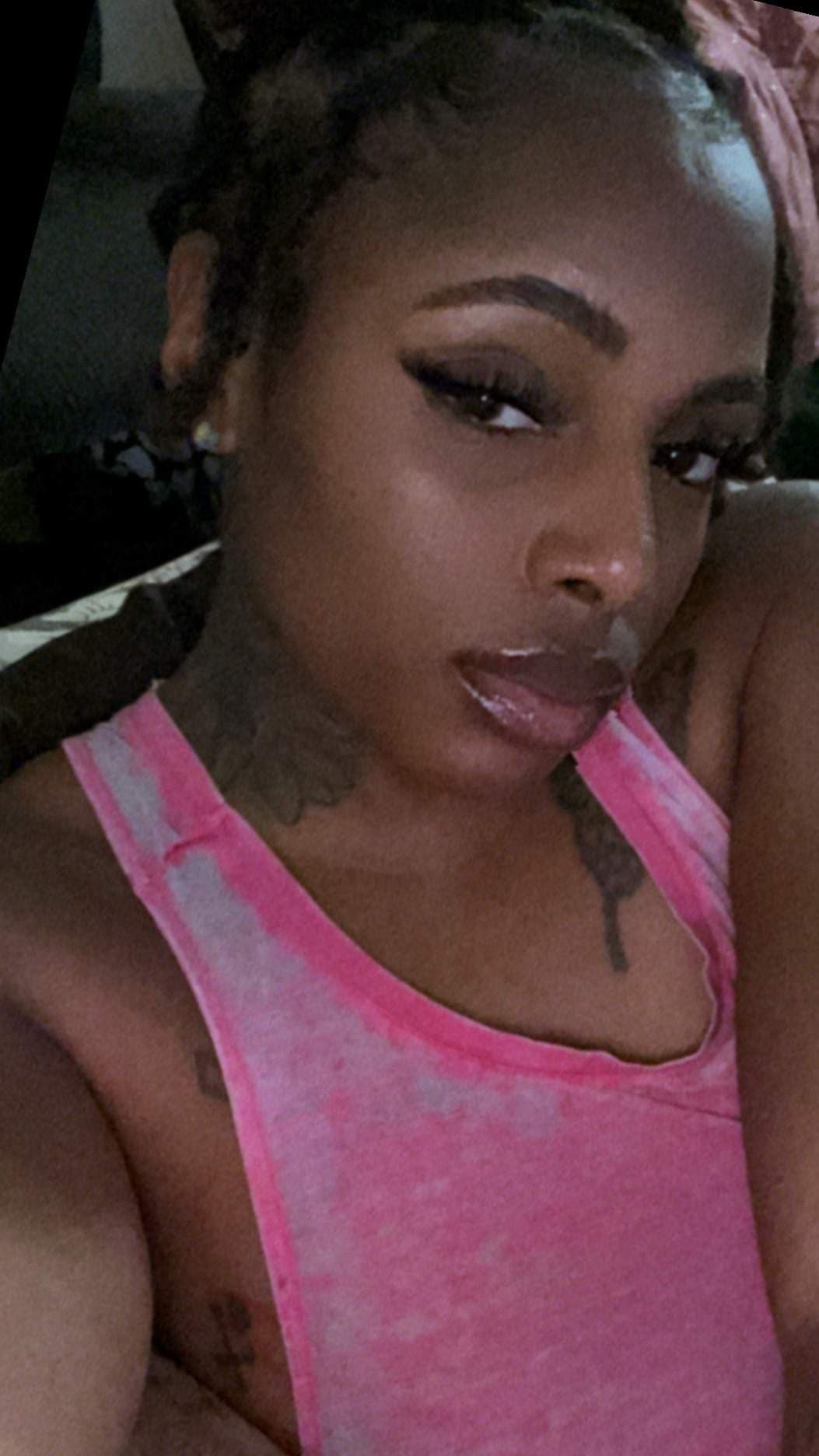 TT.