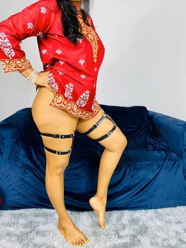 Sensual Indian Goddess Shanaya