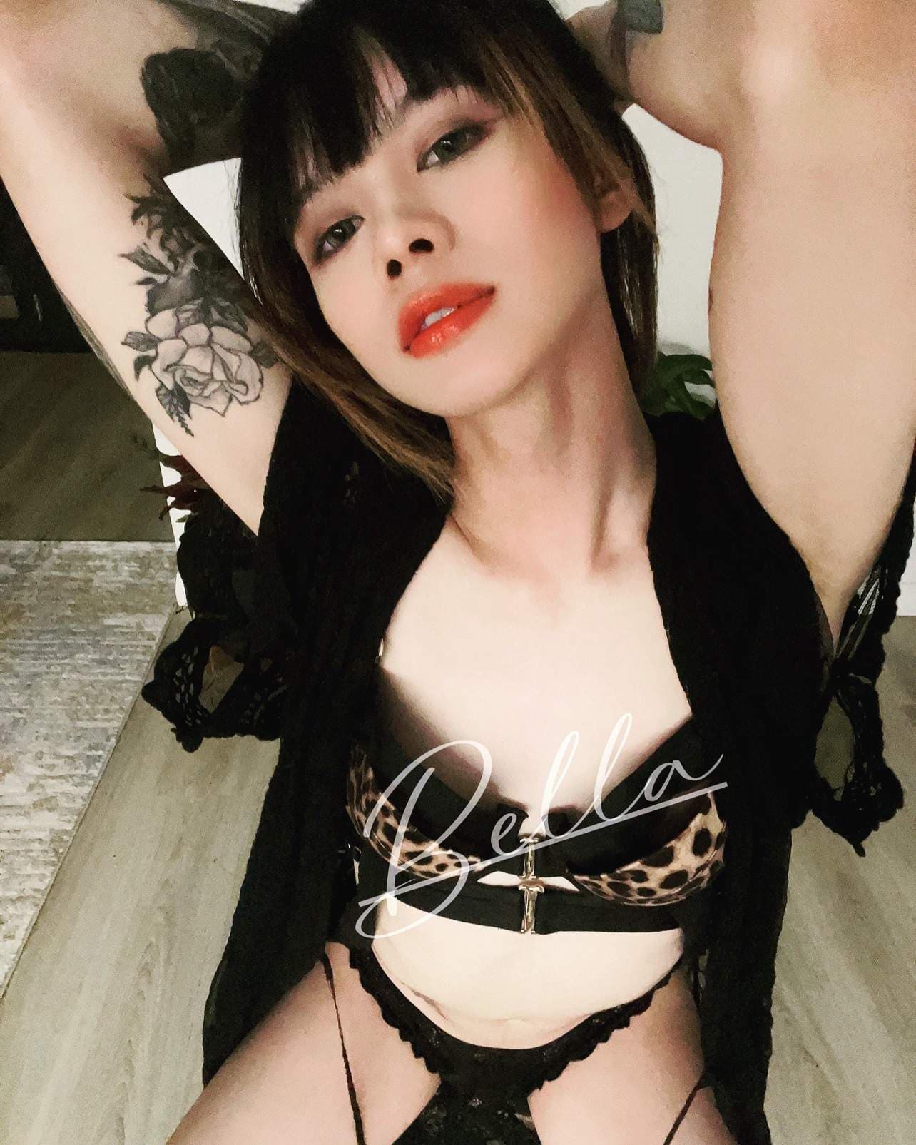 Bellaxxxtgirl
