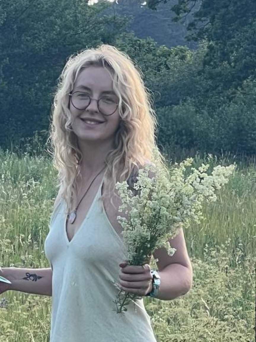 Laura Forest | Blonde Baltic Beauty 🌿