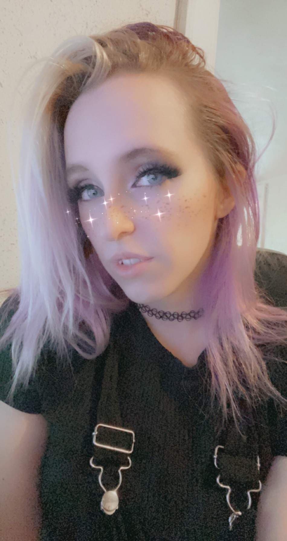 ⭐️Elliethot🌙