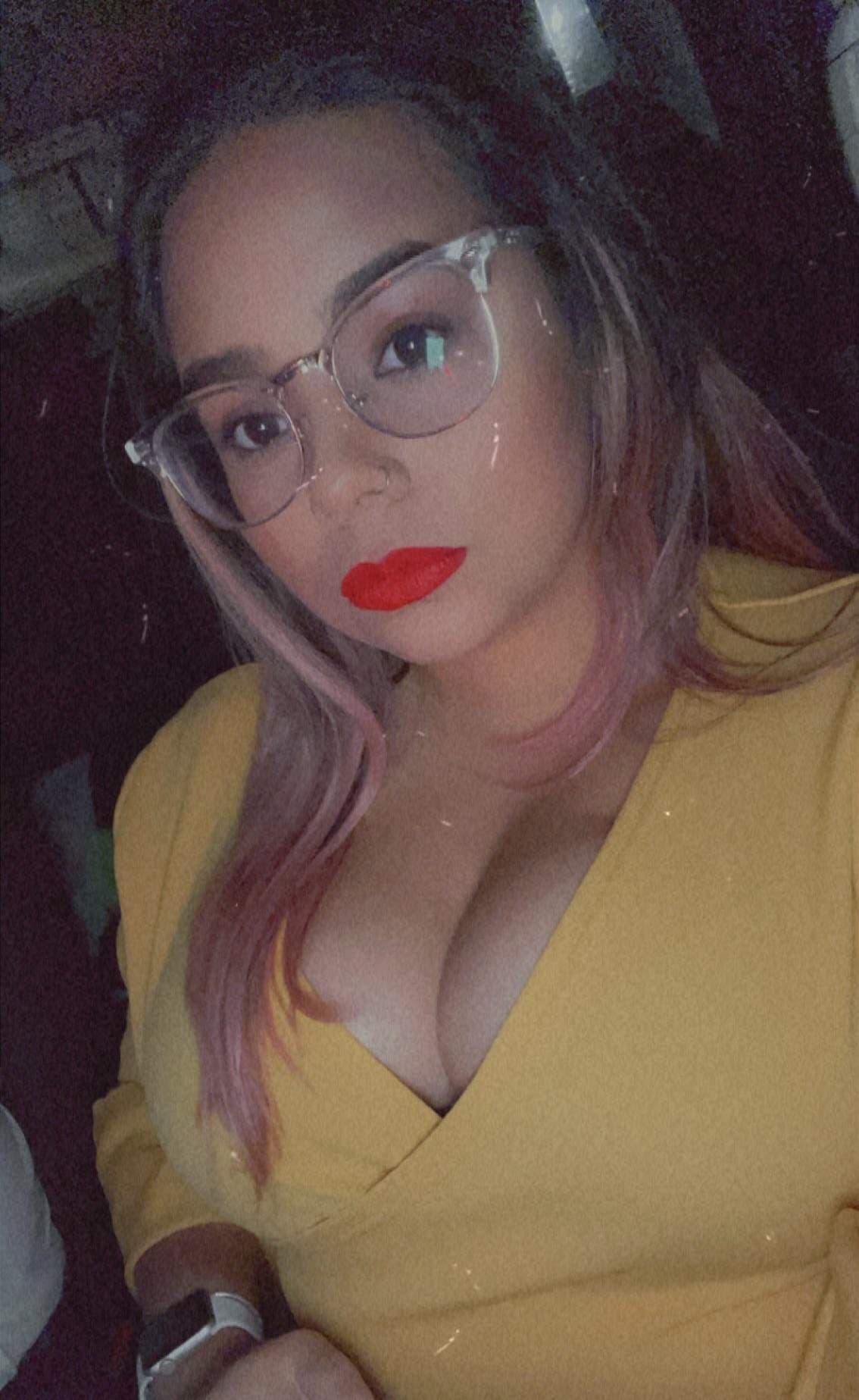 v. 👸🏻