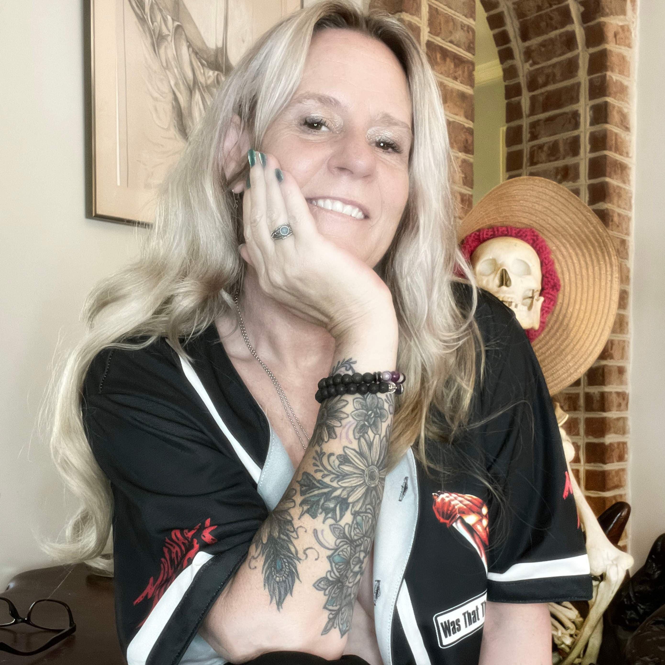 🎃ArtsyInkedBlonde💀🔥
