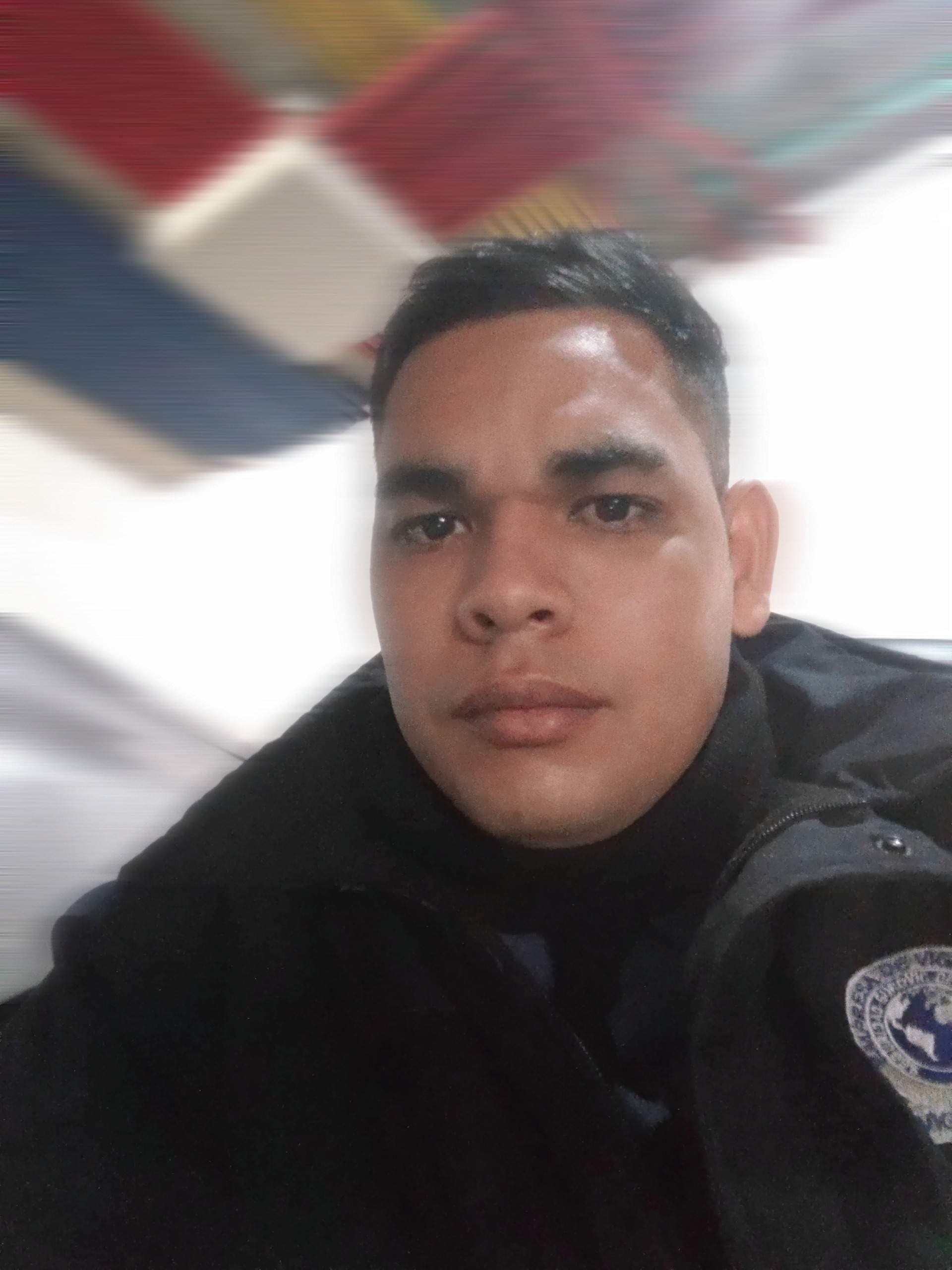 Jhonnatan R