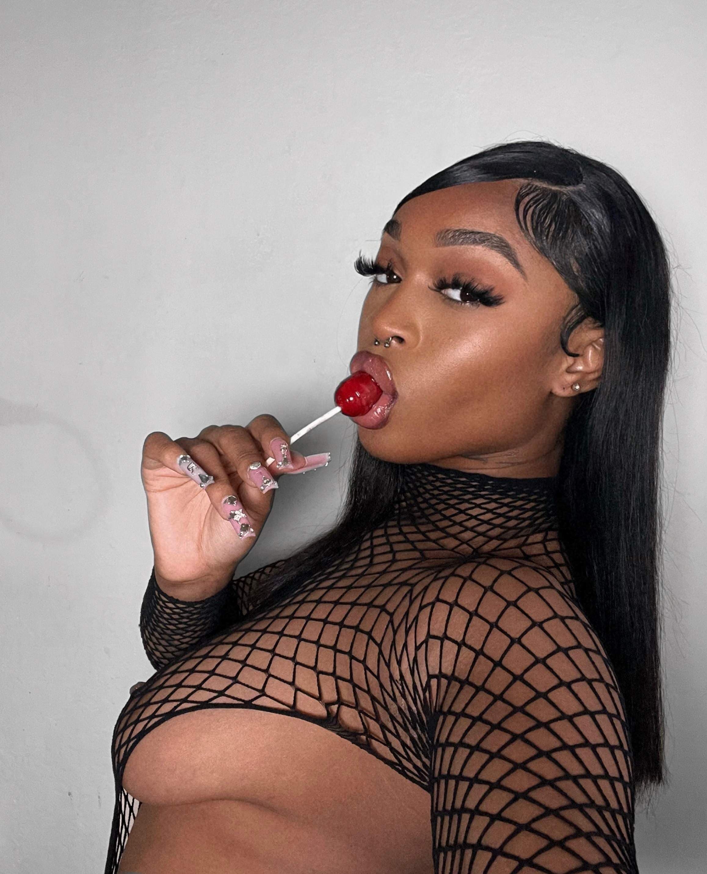 🍒 Spoiled Brat 🍒