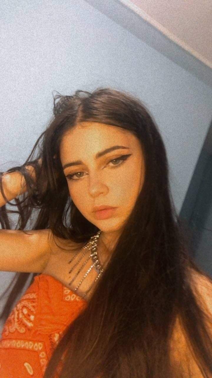 Anais Love