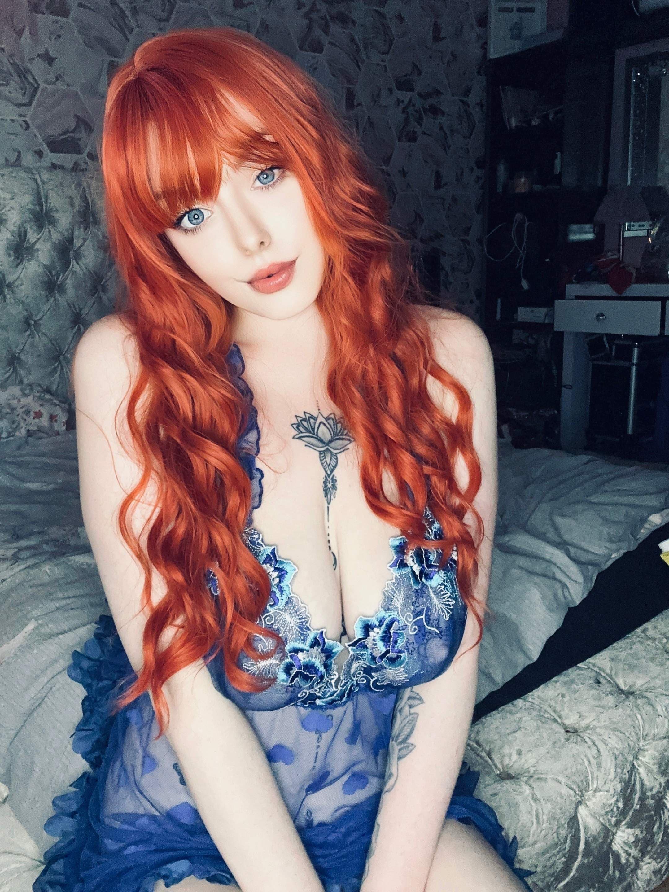 GINGER LOCKS 💖🍑 #1 TITS ON ONLYFANS 🏆💫