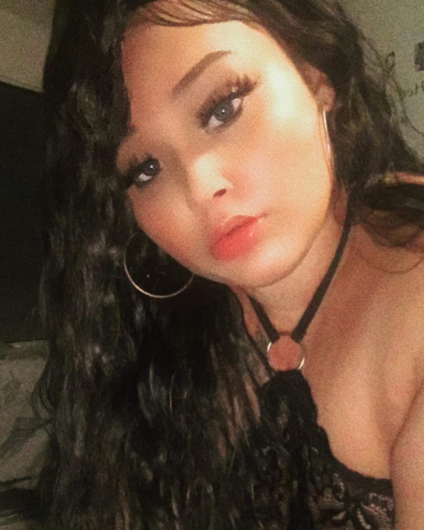 SexyYella