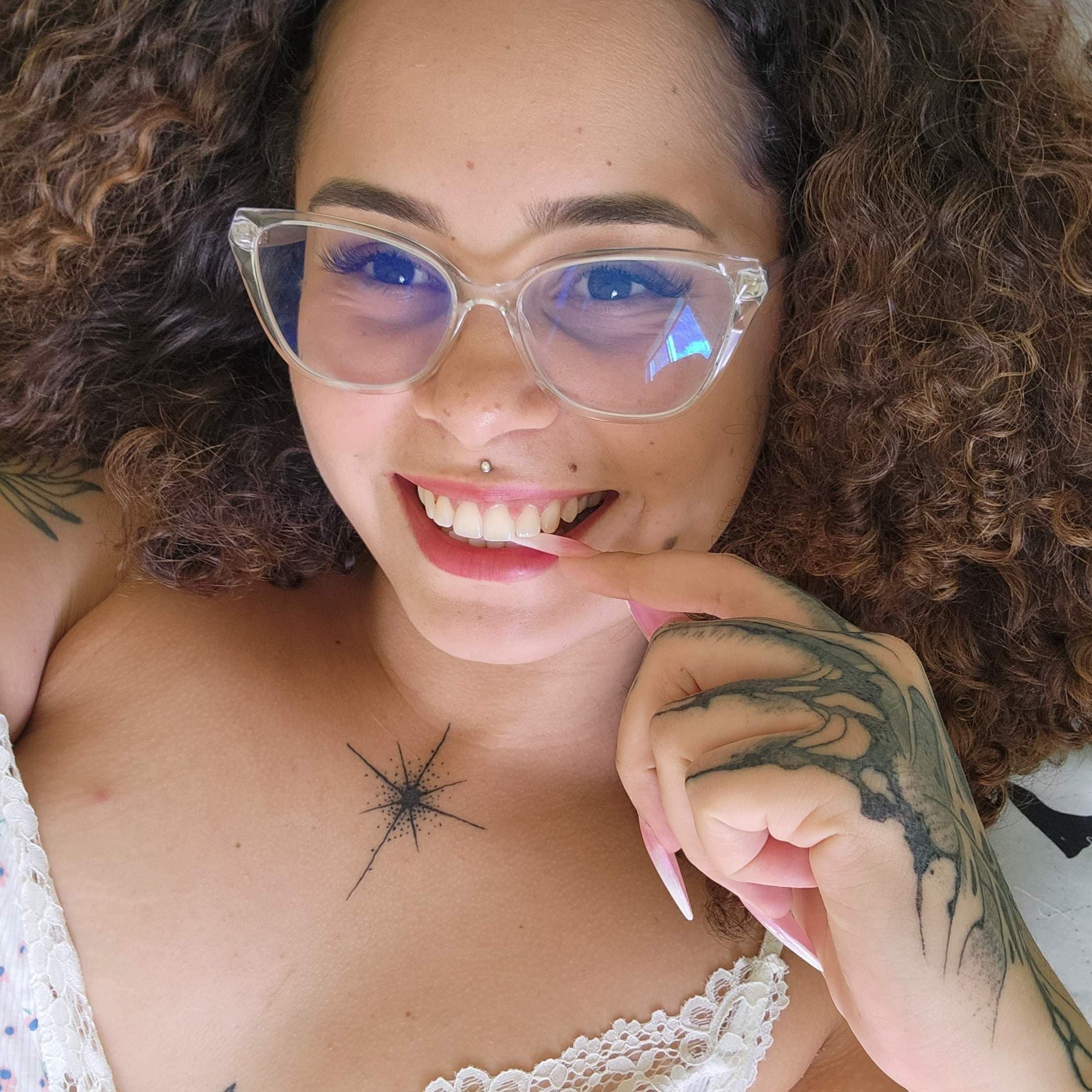 Ella 💕 your brazilian girlfriend