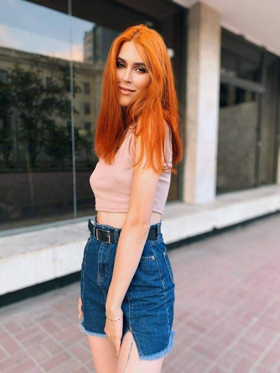 Rebekka red fox