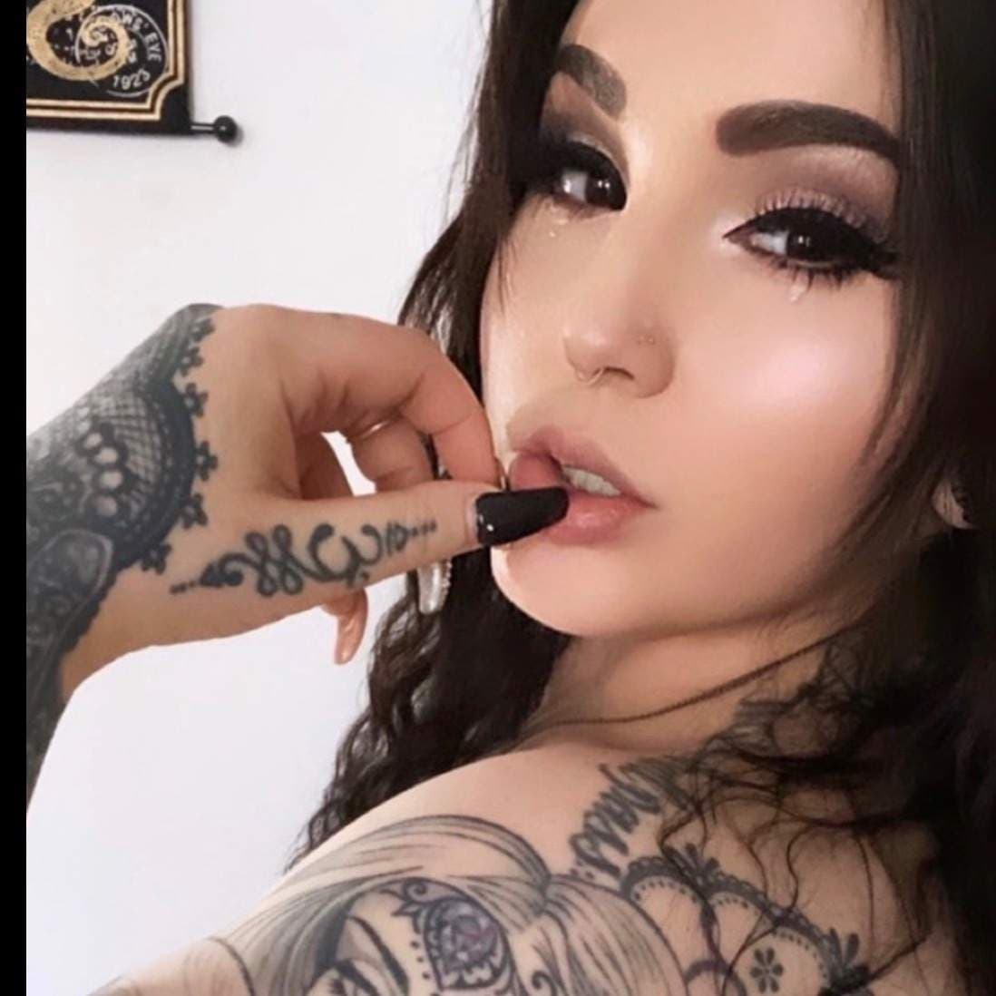 Bella