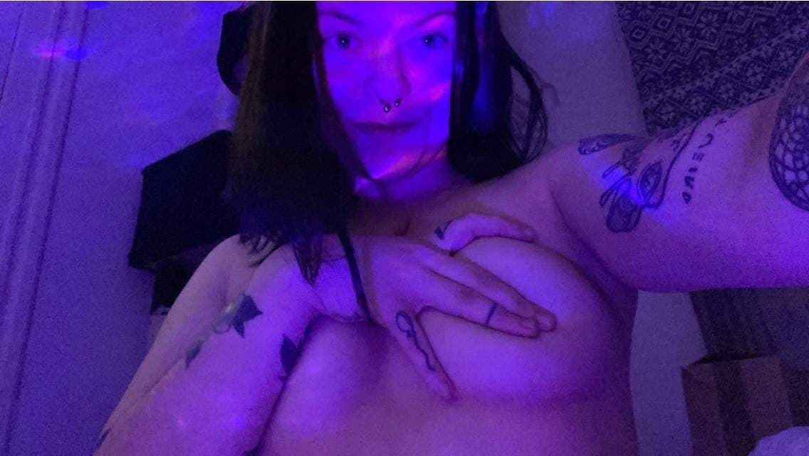 Tattooedbiatchfree