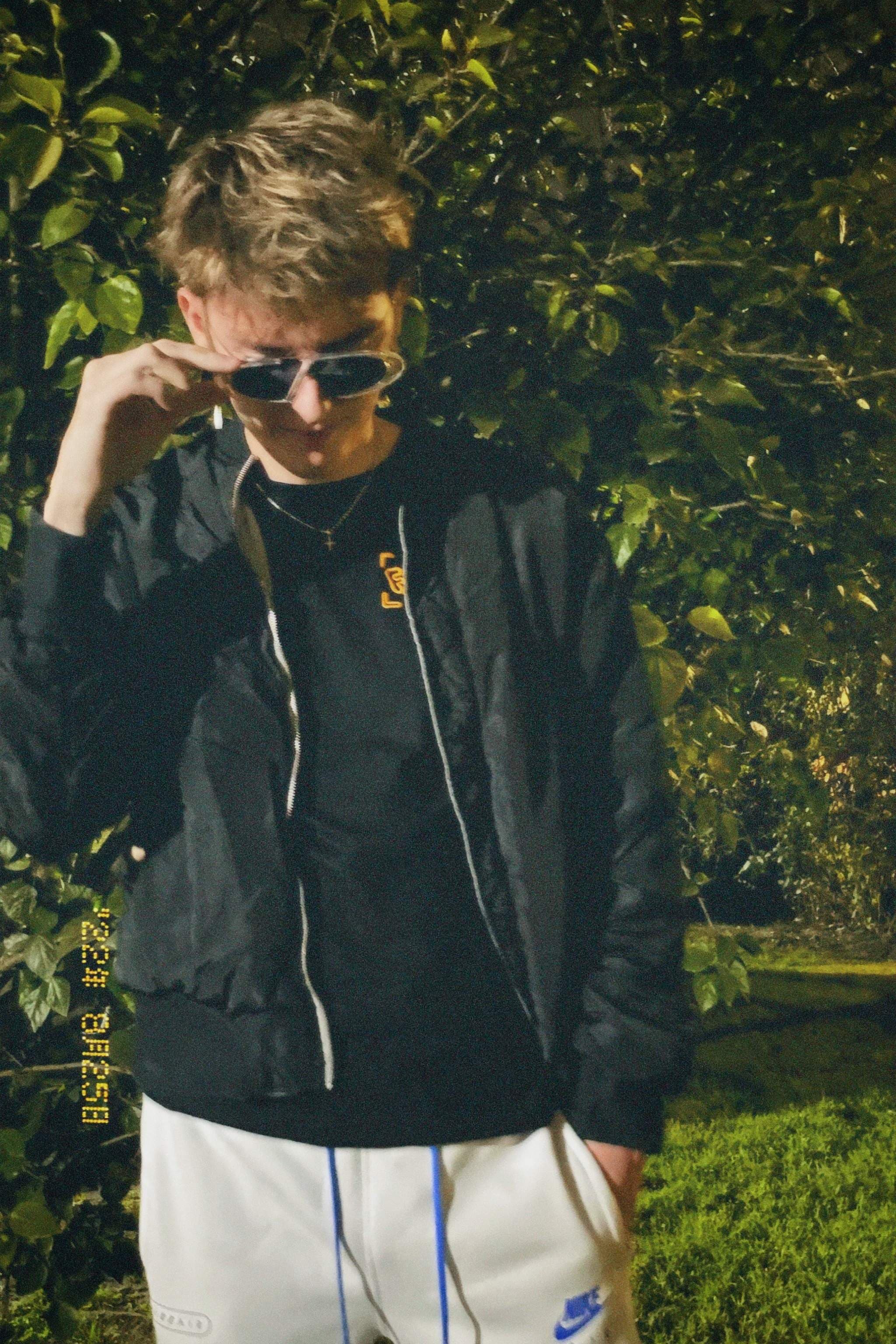 NotYourBoy (+18)