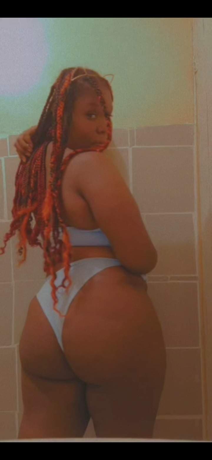 Lau🛐